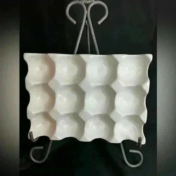 Ceramic  Egg holder - Picture 2 of 4